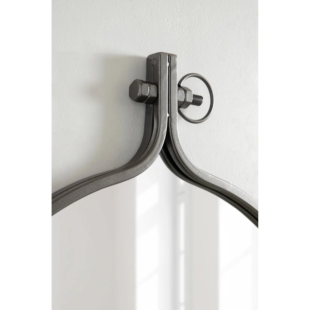 Kate and Laurel Yitro Round Wall Mirror